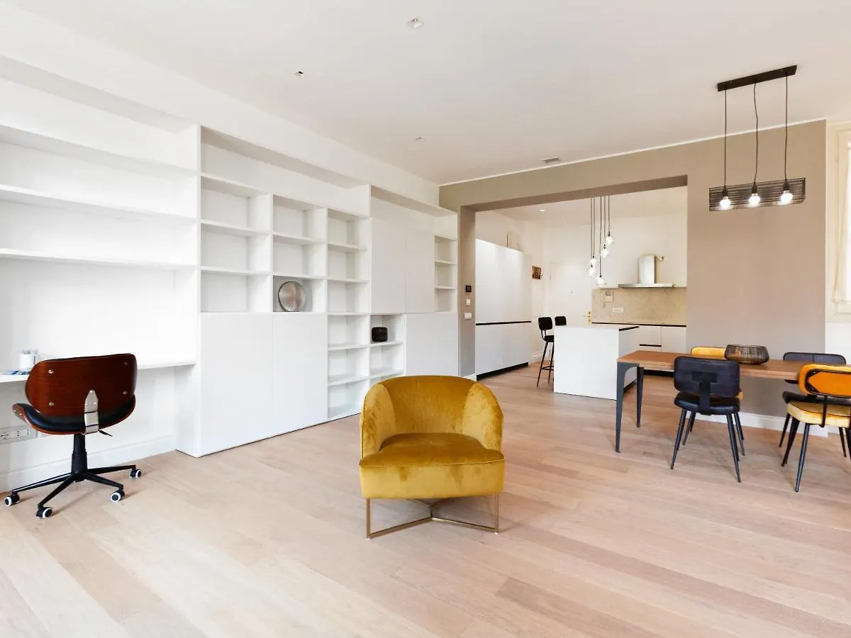 Easyhomes-Solera Milan